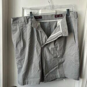 Men’s gray shorts, Nordstrom brand 100% cotton